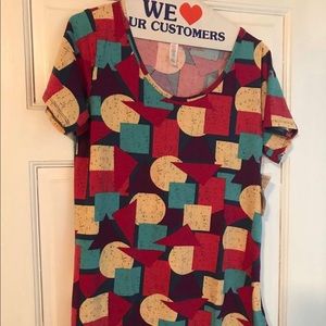 Lularoe shirt